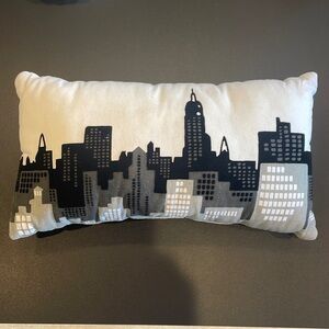 NYC skyline accent pillow black & white